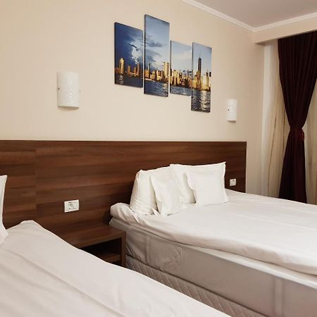 Hotel Hermes Alba Iulia Zewnętrze zdjęcie