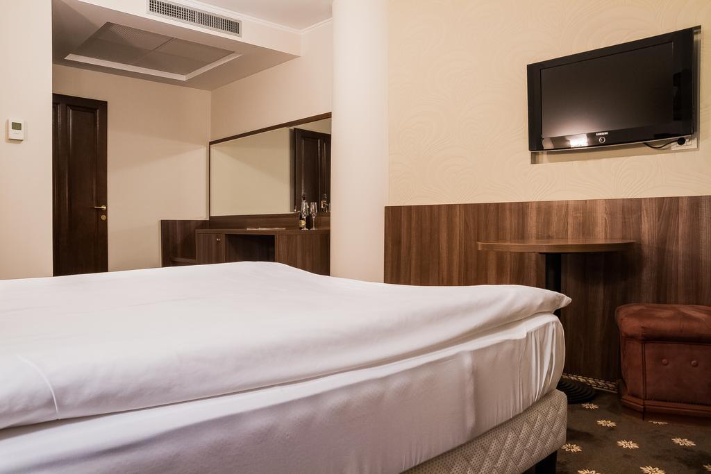 Hotel Hermes Alba Iulia Zewnętrze zdjęcie