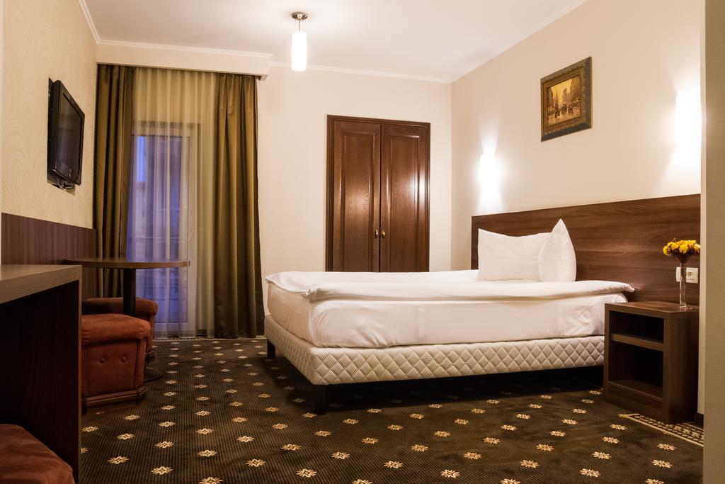 Hotel Hermes Alba Iulia Zewnętrze zdjęcie